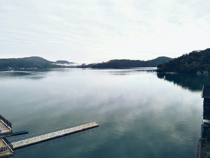 sun moon lake