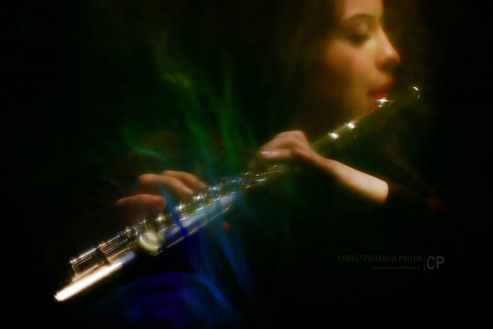 lady flute