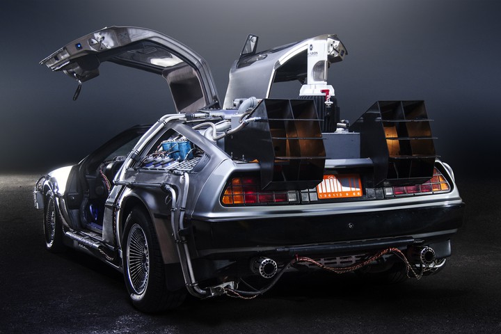 delorean dmc 12
