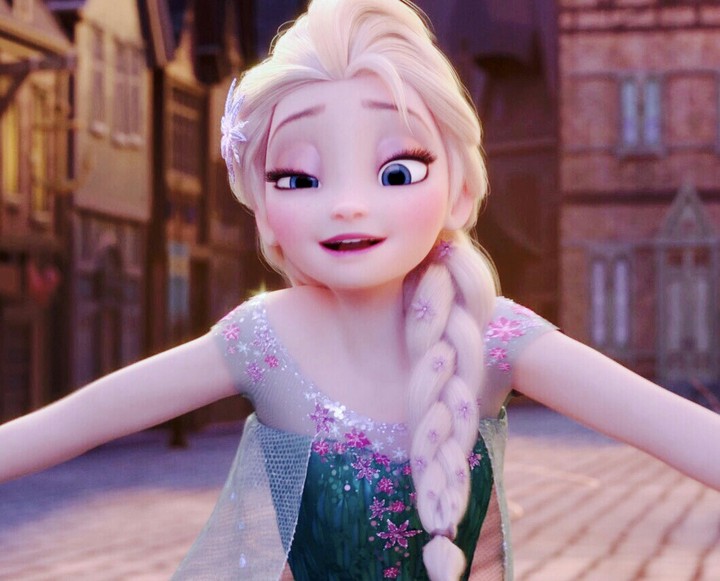 Queen Elsa frozen fever