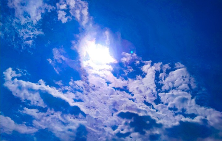 dark blue sky