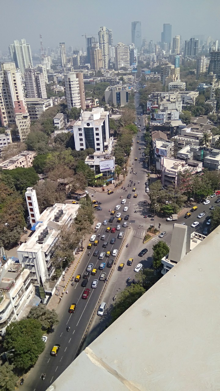 Busy Mumbai