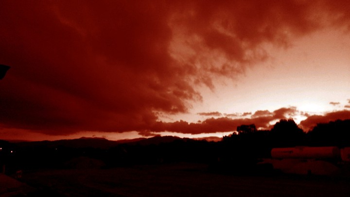 sky red cielo rojo