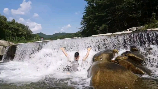 낙수에 몸을 맡기다