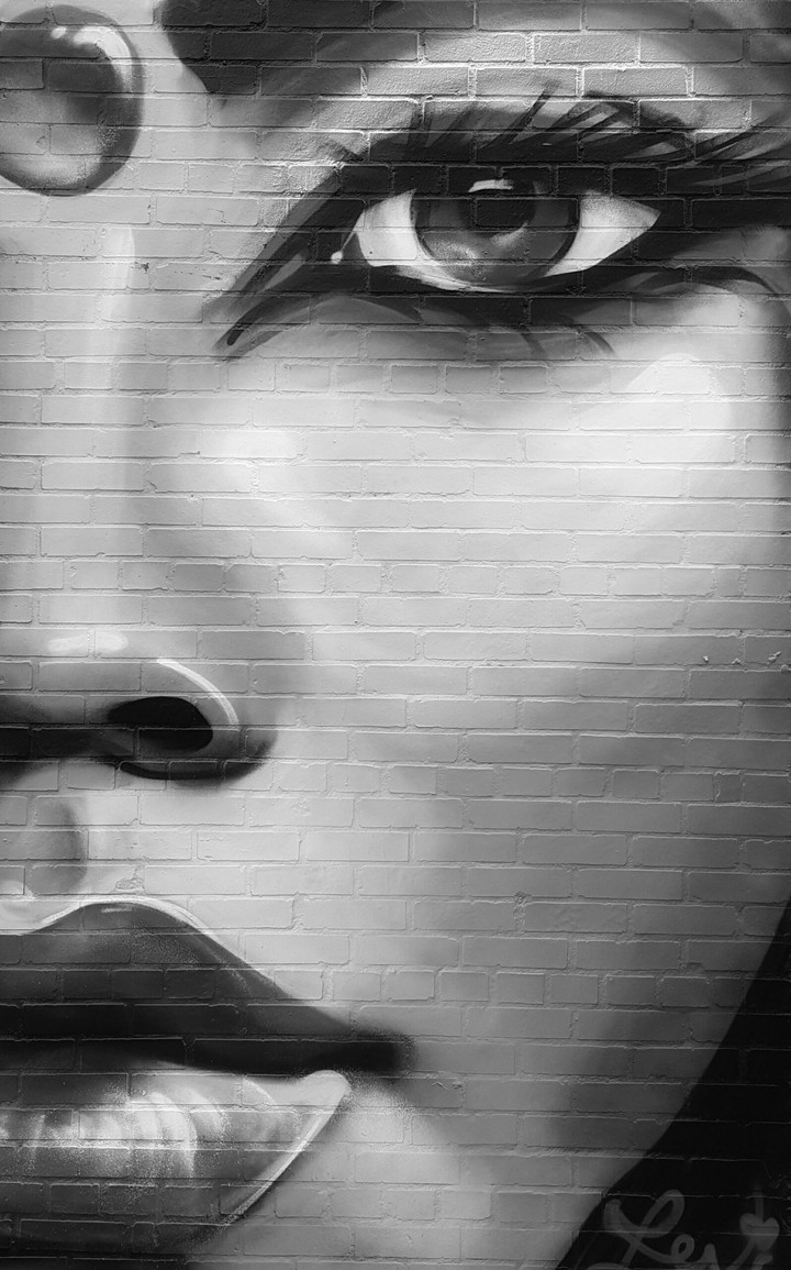 bnw lady