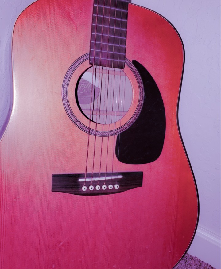 Aesthetic Guitar