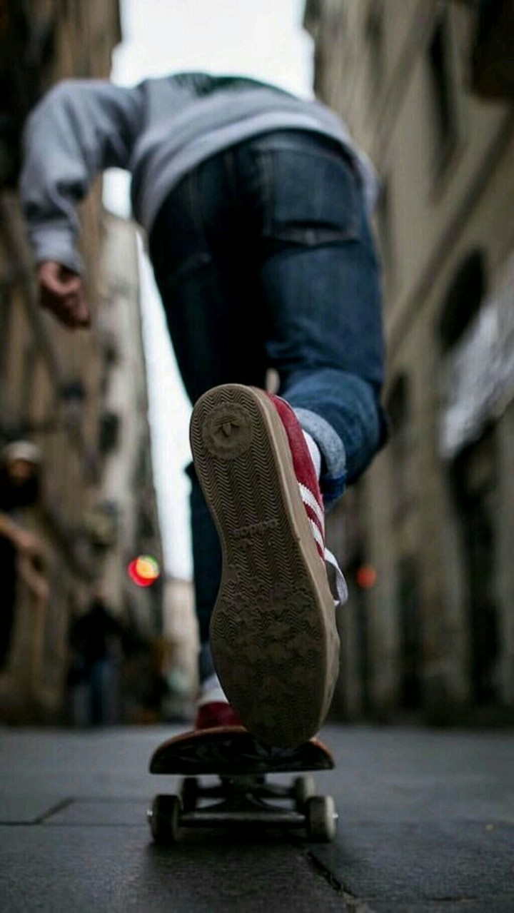 skating