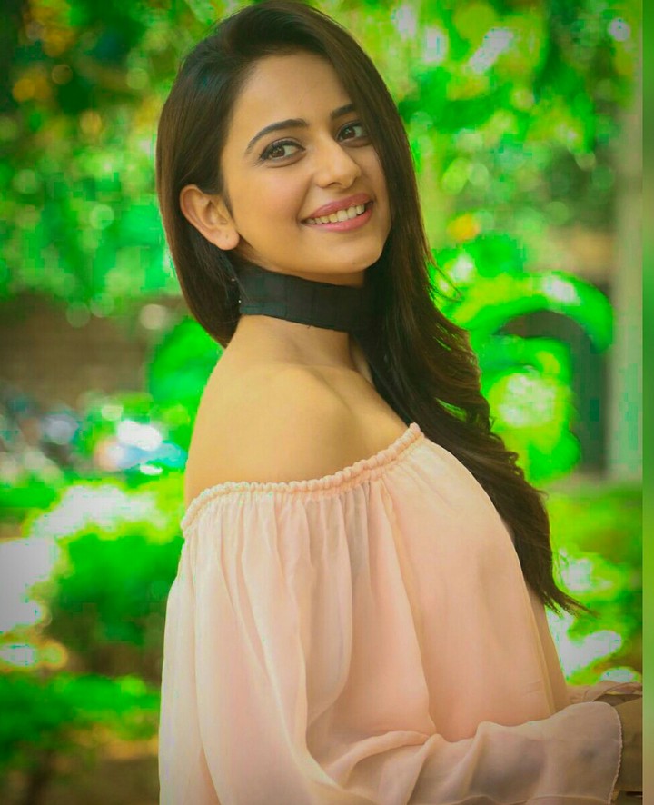 rakul preet ( LOVE )