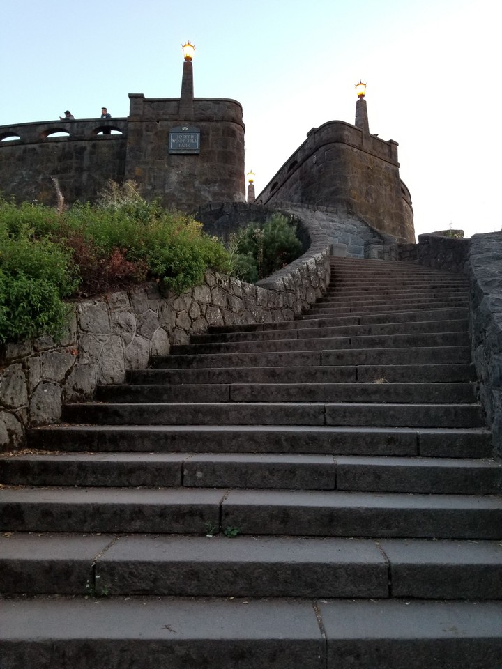 rocky butte