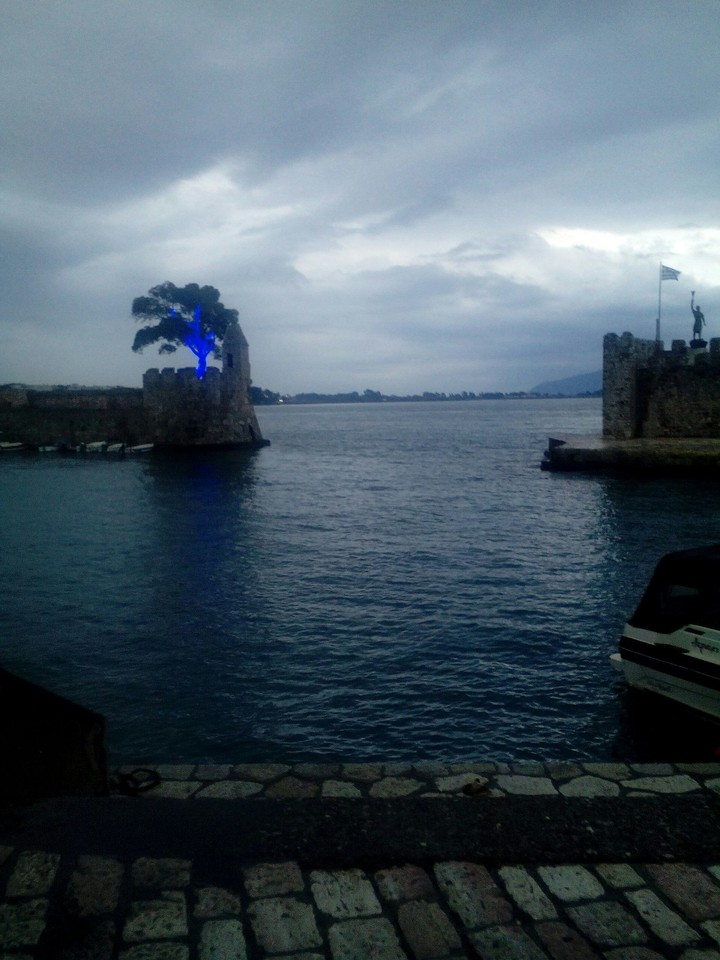 PORT OF NAFPAKTOS