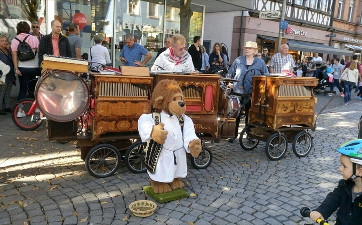 Drehorgel Spieler