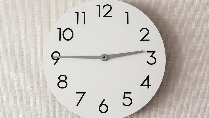 Uhr