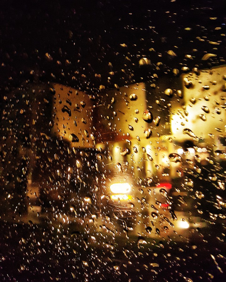 A rainy night in the City