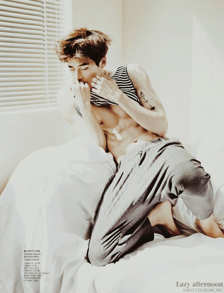 Lee Jong Suk 