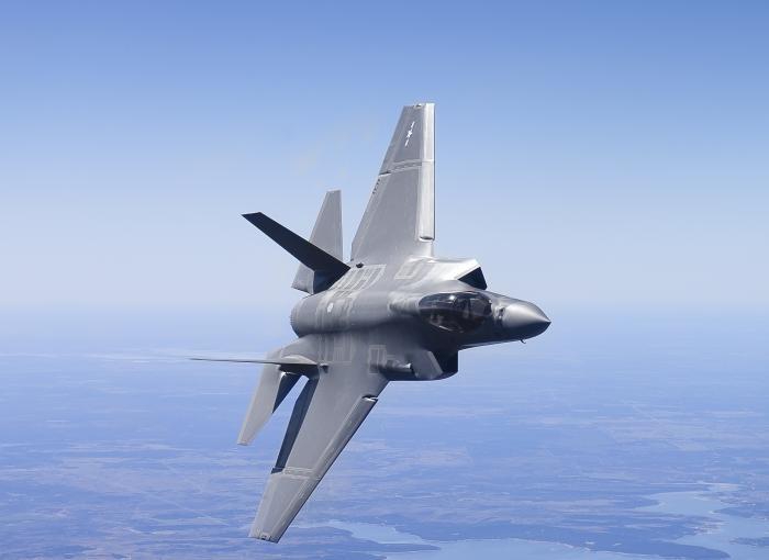f-32(Lockheed Martin)