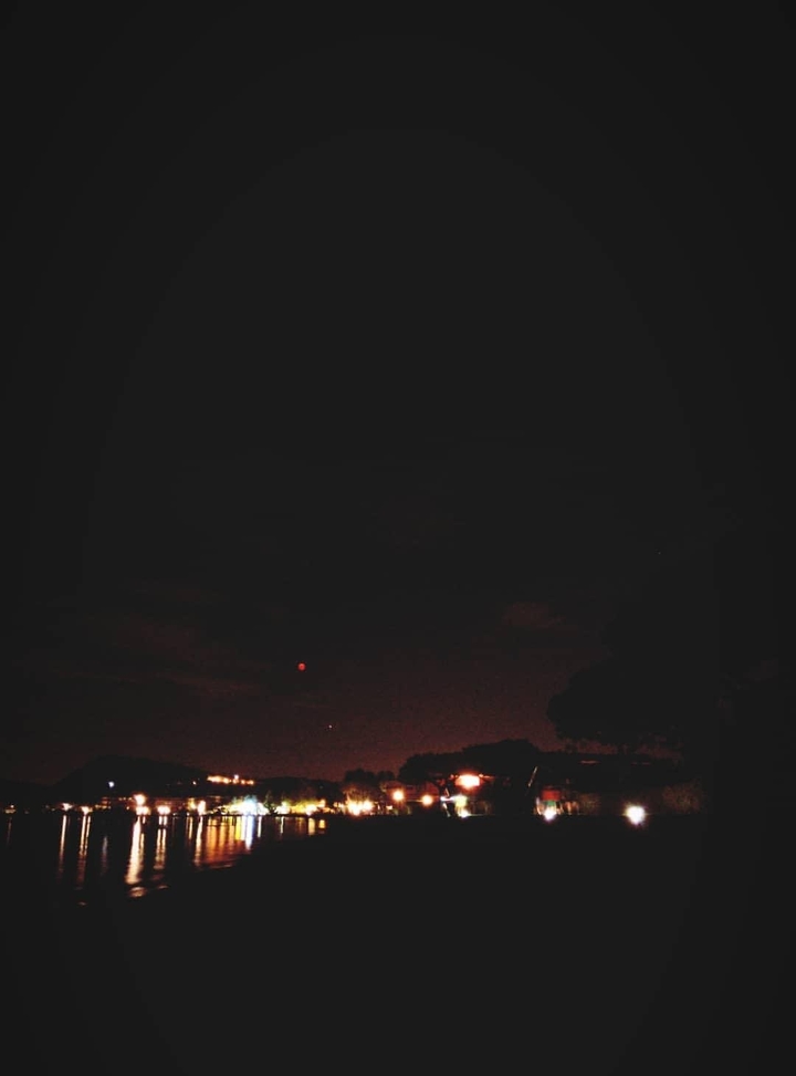 red moon
