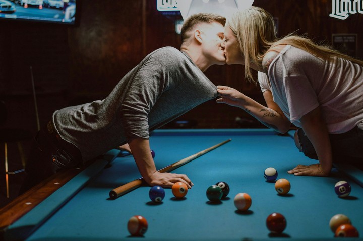Kiss