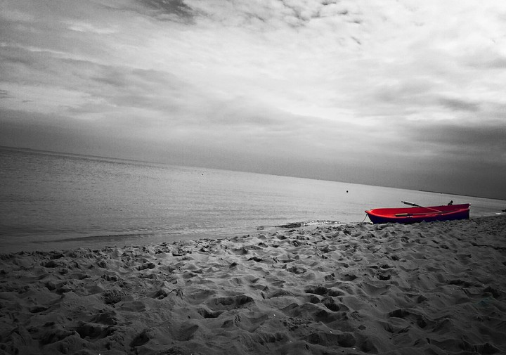 red boat