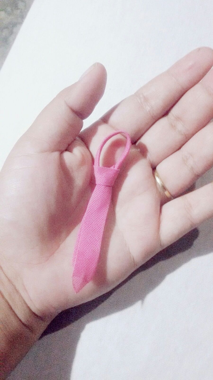 mini gravata 