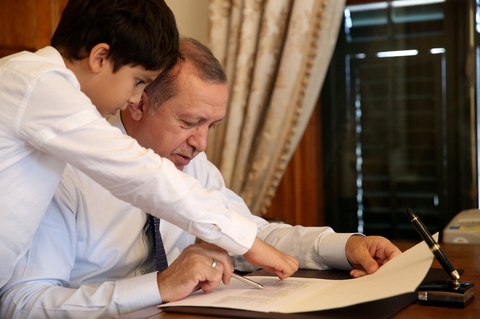 CB Erdoğan ve Torunu Ömer Tayyip