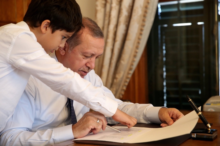 CB Erdoğan ve Torunu Ömer Tayyip
