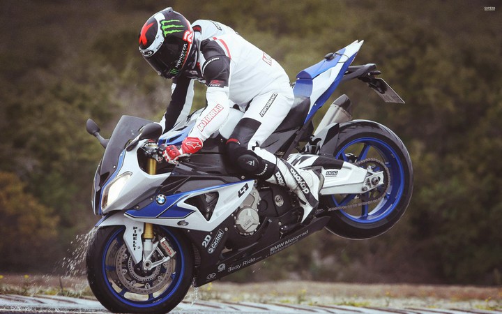 BMW S1000RR