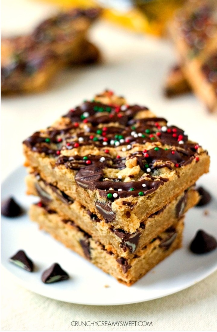 Mint Chocolate Cookie Bars