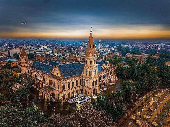 collage ,Pakistan