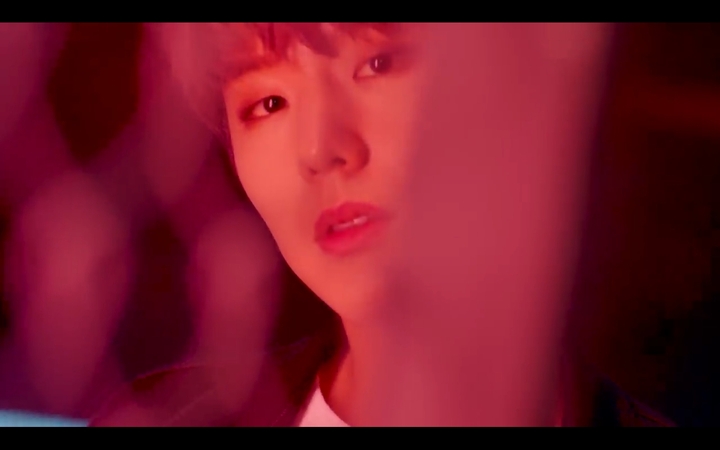MONSTA X(몬스타엑스) - 'LIVIN' IT UP'