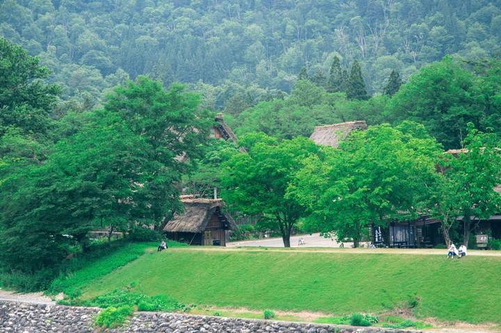 白川村