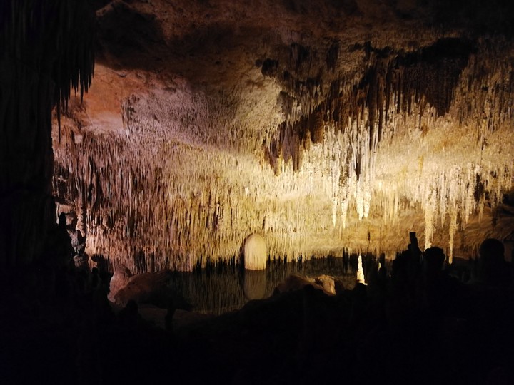 ××× Stalactite cave ×××