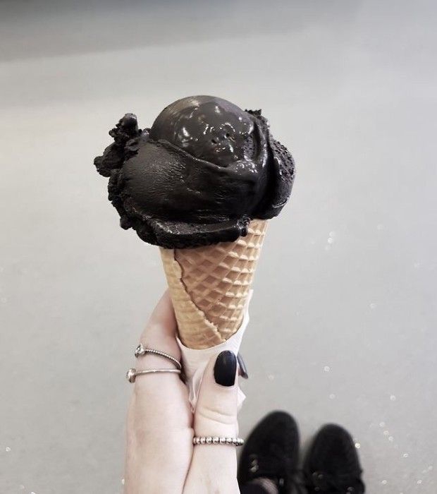 ♥