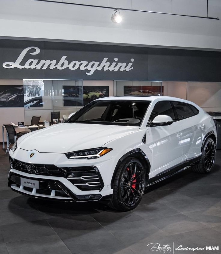 Lamborghini Urus