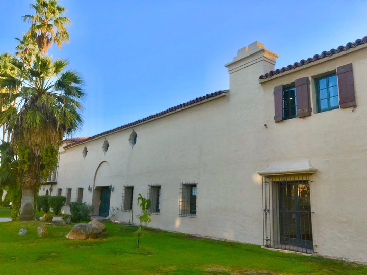 Edificio Colonial