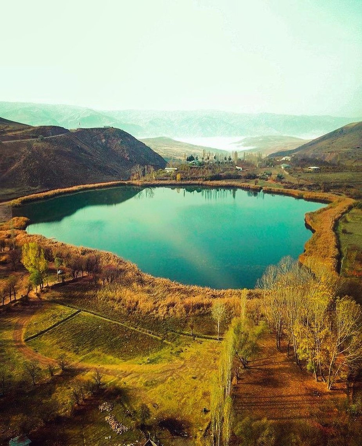 Ovan Lake