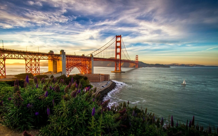 Golden Gate Bridge, San Francisco, California, USA