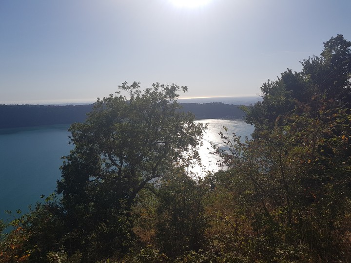 Lake Gandolfo. Lago Castelli Romani