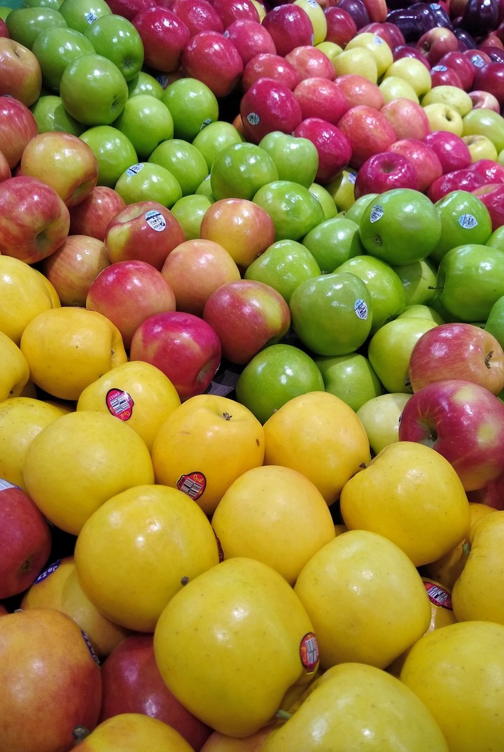 Apples