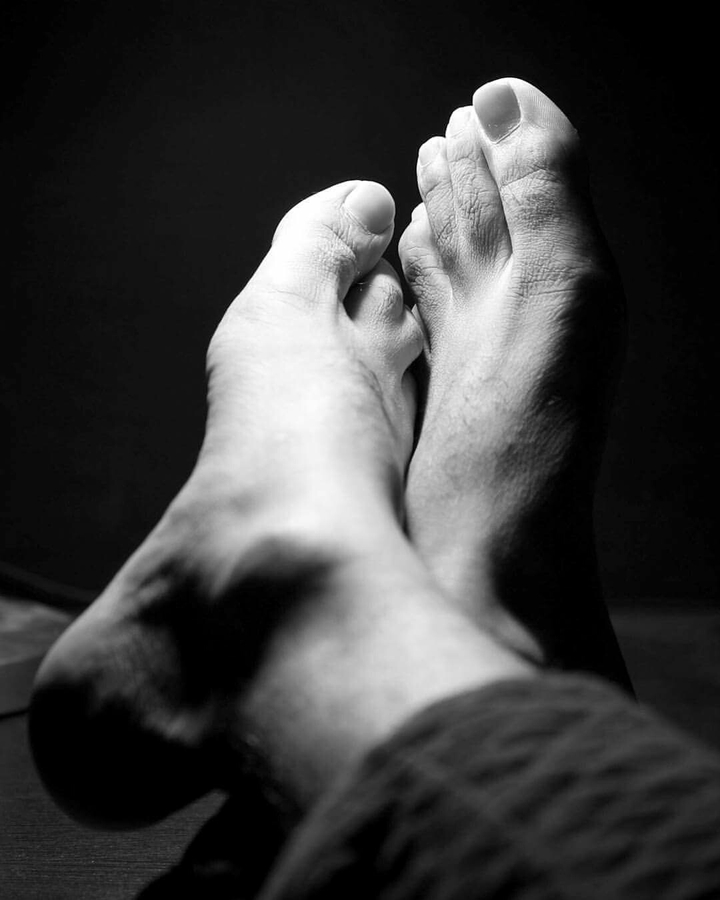 monochrome