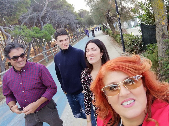 x 4