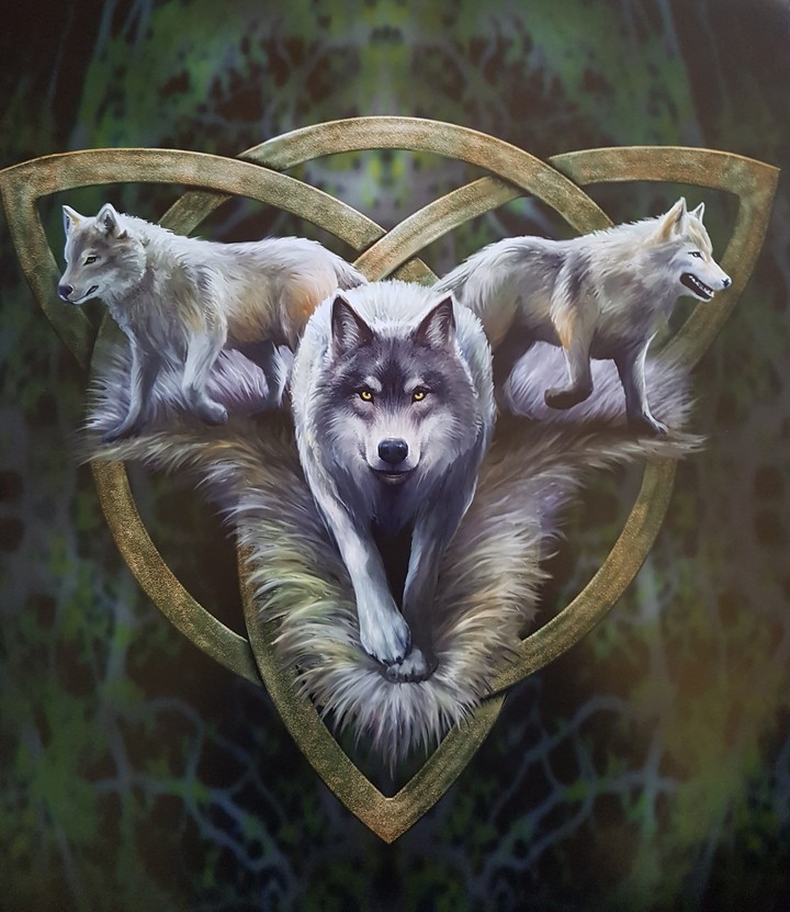 Anne Stokes