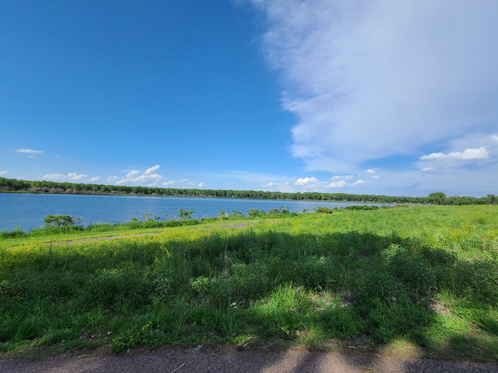 Lakeview scene