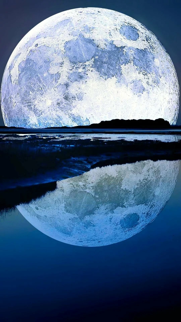 луна
