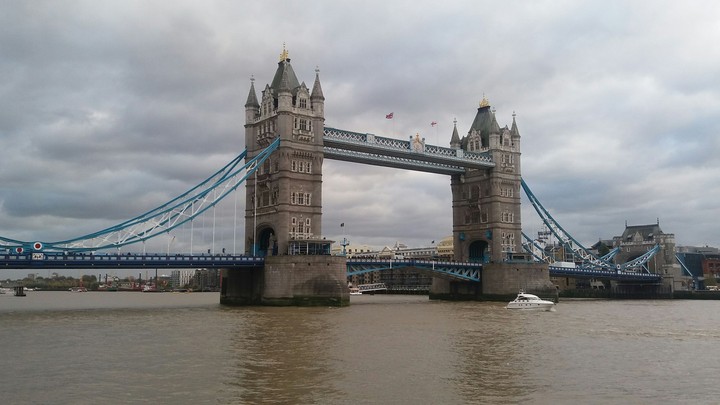 Tower bridge London