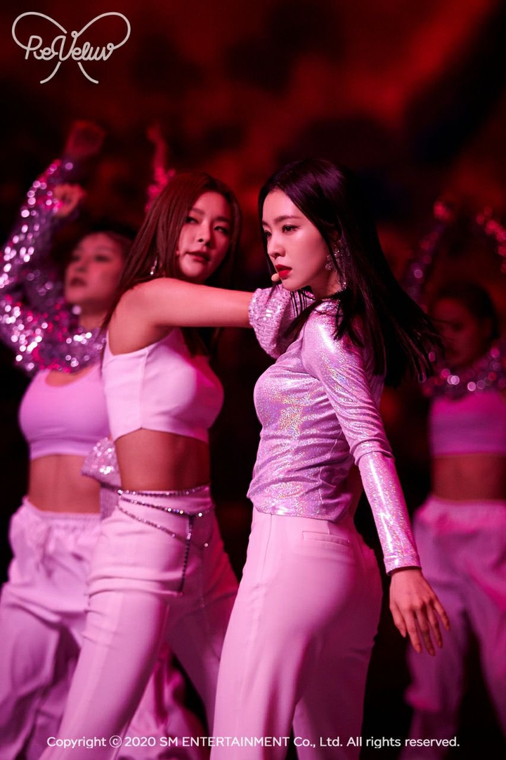 Red Velvet*