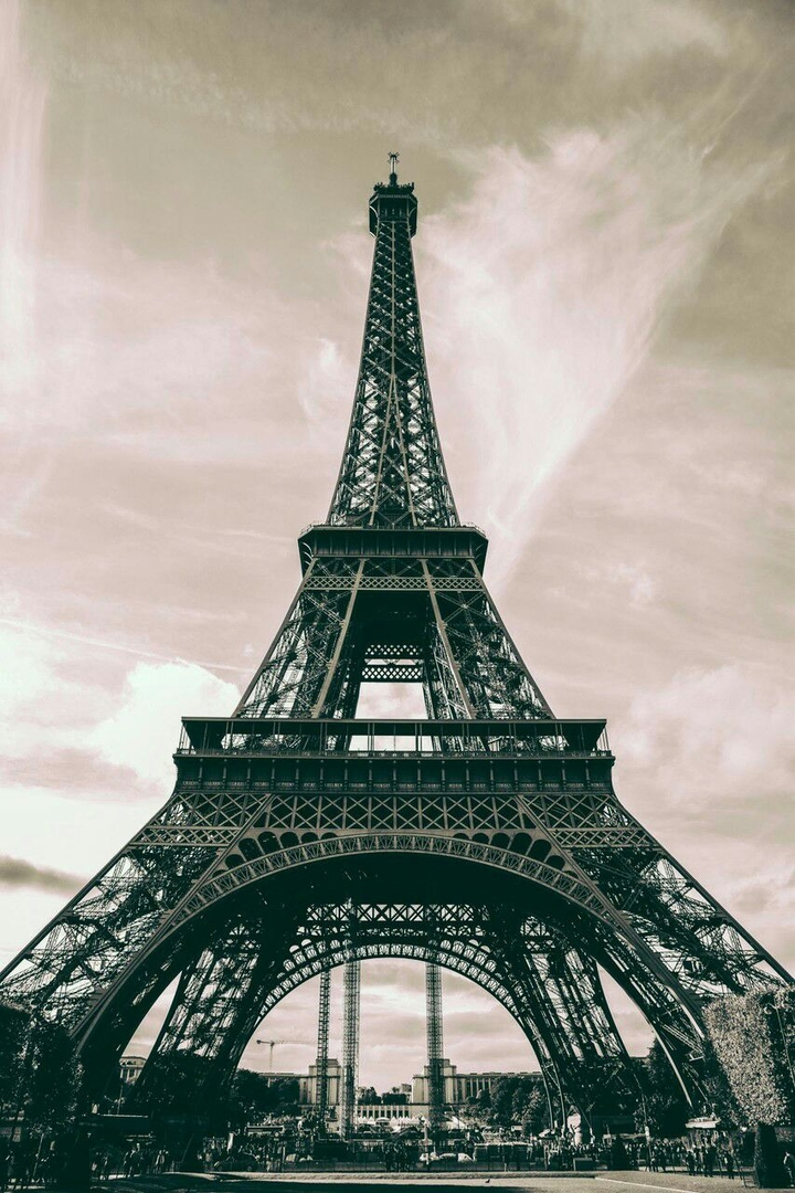 Eiffel Tower