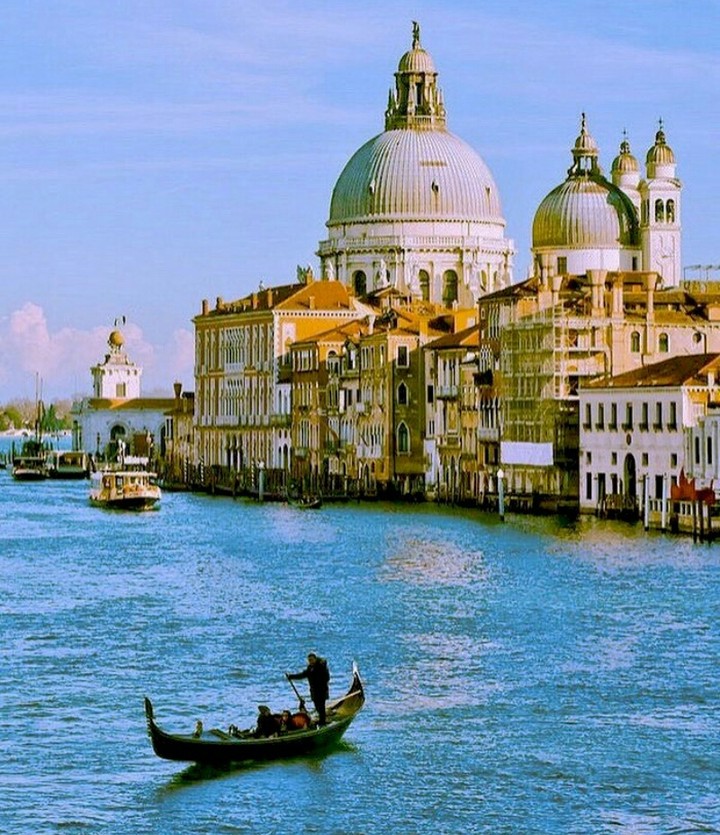 LINDO LUGAR