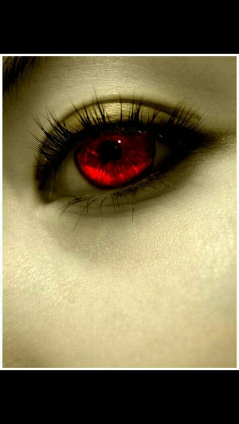eye's