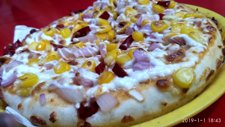 Craving for pizza ?? ????