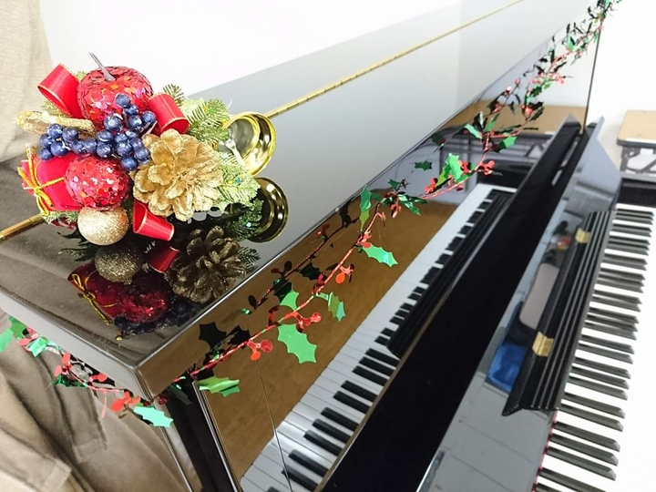 christmas-piano